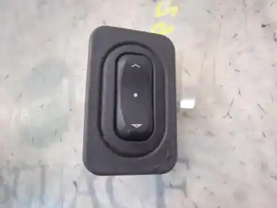 Автозапчастина б/у передній правий віконний вимикач для opel corsa d sport посилання на oem iam 