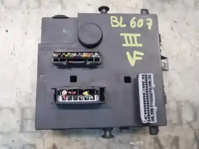 Pezzo di ricambio per auto di seconda mano modulo elettronico per renault twingo authentique riferimenti oem iam 