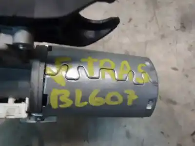 Tweedehands auto-onderdeel achterwissermotor voor renault twingo authentique oem iam-referenties   