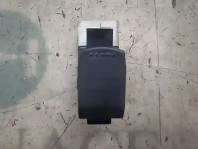 Peça sobressalente para automóvel em segunda mão botão / interruptor elevador vidro dianteiro direito por suzuki alto amf 310 gl referências oem iam 