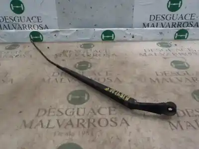 Second-hand car spare part FRONT RIGHT WINDSHIELD WIPER ARM for HYUNDAI GETZ (TB)  OEM IAM references 983201C000  