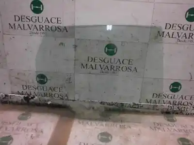 Peça sobressalente para automóvel em segunda mão vidro da porta traseira direita por ford fiesta (cbk) trend referências oem iam 