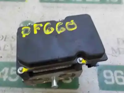 Peça sobressalente para automóvel em segunda mão abs por renault clio iii 1.5 dci diesel cat referências oem iam   