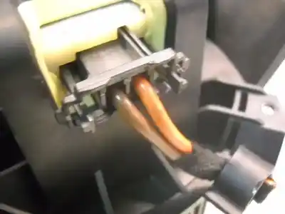 Peça sobressalente para automóvel em segunda mão motor de sofagem por opel corsa d cosmo referências oem iam   