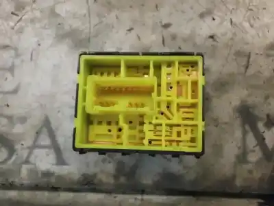 Second-hand car spare part rearview side mirror switch for nissan note (e11e) visia oem iam references   