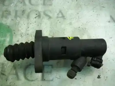 Recambio de automóvil de segunda mano de bombin embrague para audi a3 (8l) 1.8 20v referencias oem iam 1j0721261j  1j0721261d