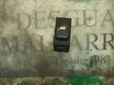 Pezzo di ricambio per auto di seconda mano comando alzacristalli posteriori destro per peugeot 307 break / sw (s1) break xs riferimenti oem iam 