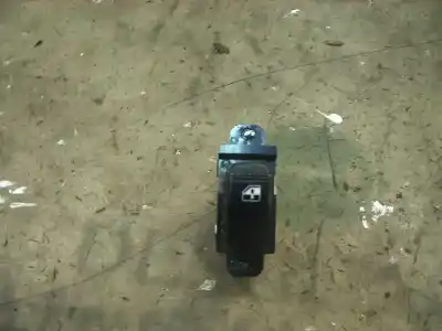 Piesă de schimb auto la mâna a doua panou comandã geamuri electrice spate dreapta pentru kia rio 1.5 crdi ex2 referințe oem iam 935811g000