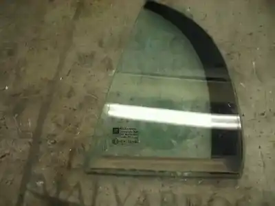 Peça sobressalente para automóvel em segunda mão vidro da porta traseira esquerda por opel vectra c berlina comfort referências oem iam 