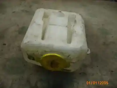 Peça sobressalente para automóvel em segunda mão depósito do limpa vidros por opel combo familiar referências oem iam 