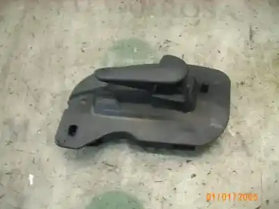 Автозапчасти б/у внутри передней правой ручки за OPEL CORSA C (X01) 1.7 DTI (F08 F68) ссылки OEM IAM   