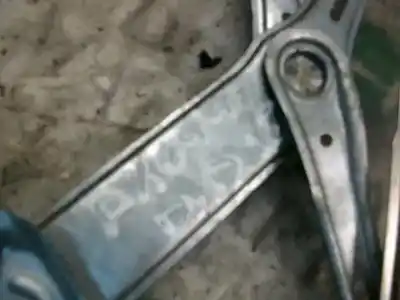 Second-hand car spare part passenger side right window regulator for opel combo familiar oem iam references   