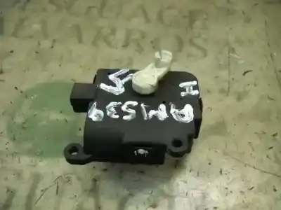 Pezzo di ricambio per auto di seconda mano MOTORE APERTURA BOCCOLE ARIA CONDIZIONATA per PEUGEOT 307 (S1)  Riferimenti OEM IAM   