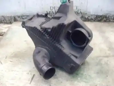 Second-hand car spare part air filter for renault clio iii emotion oem iam references   