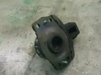 Автозапчасти б/у правая опора двигателя за nissan interstar mod. 04 (x70) caja cerrada l 1 h 2 techo ссылки oem iam   