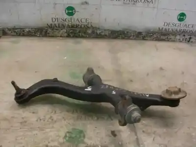 Автозапчастина б/у передній лівий верхній рычок підвіски для nissan interstar mod. 04 (x70) caja cerrada l 1 h 2 techo посилання на oem iam 