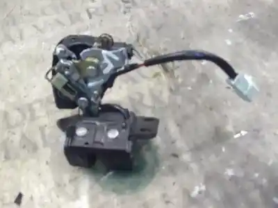 Second-hand car spare part trunk lock for toyota corolla (_e12_) 1.4 d (nde120_) oem iam references   