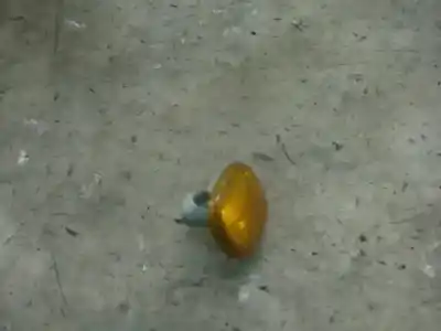 Автозапчастина б/у права бічна лампа для audi a3 (8l) 1.9 tdi ambiente посилання на oem iam 4d0949127b