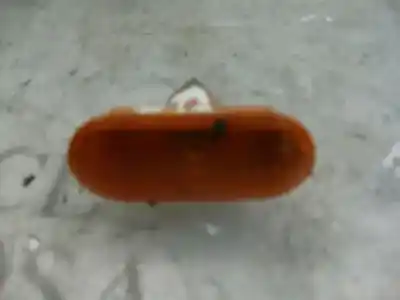 Peça sobressalente para automóvel em segunda mão farolim do lado direito por ford fiesta (cbk) ghia referências oem iam 