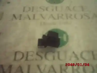 Second-hand car spare part rear right power window switch for suzuki swift berlina (mz) gl oem iam references   