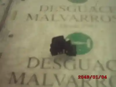 Second-hand car spare part rear right power window switch for suzuki swift berlina (mz) gl oem iam references   