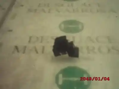 Second-hand car spare part rear left power window switch for suzuki swift berlina (mz) gl oem iam references   