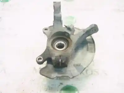 Second-hand car spare part front right knuckle for suzuki swift berlina (mz) gl oem iam references   