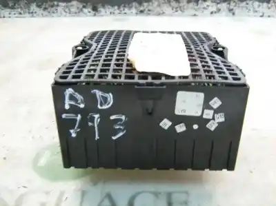 Second-hand car spare part fuse box unit for ford fiesta (cbk) ghia oem iam references   