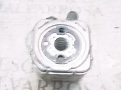 Peça sobressalente para automóvel em segunda mão Radiador De óleo Do Motor por AUDI A6 BERLINA (4B2) 2.8 Referências OEM IAM 028117021E  