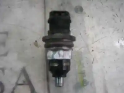 Pièce détachée automobile d'occasion Injecteur pour FORD ESCORT BERL./TURNIER 1.6 16V CAT Références OEM IAM   