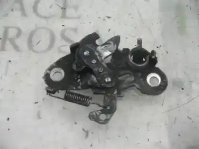 Pièce détachée automobile d'occasion serrure de capot pour peugeot 405 berlina gl exclusive références oem iam   
