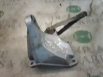 Second-hand car spare part gearbox support for audi 80 avant básico avant oem iam references 