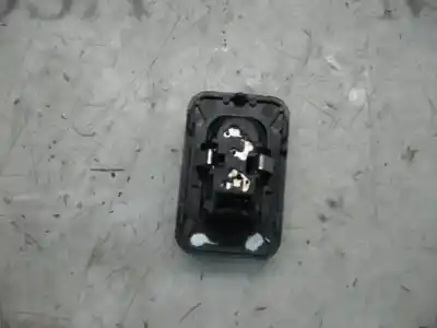 Second-hand car spare part right front power window switch for opel meriva essentia oem iam references   