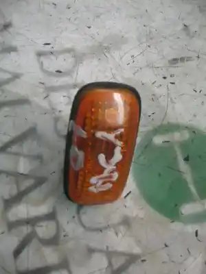 Peça sobressalente para automóvel em segunda mão farolim do lado direito por nissan almera (n16/e) comfort referências oem iam 