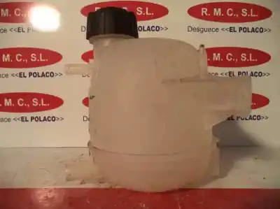 Second-hand car spare part coolant expansion tank for dacia duster ambiance 4x2 oem iam references 8200766826  