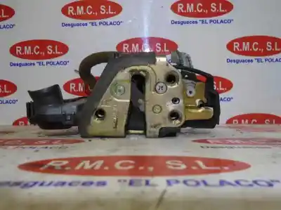 Second-hand car spare part front right door lock for toyota corolla (e12) 1cdftv oem iam references 6903012460  