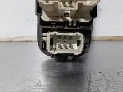 Tweedehands auto-onderdeel Linker Voorruit Schakelaar voor RENAULT KANGOO D/K9K B8 OEM IAM-referenties   