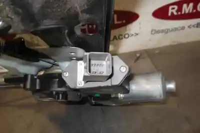 Pezzo di ricambio per auto di seconda mano alzacristalli anteriore destro per opel astra j gtc 2.0 16v cdti riferimenti oem iam 20951582rh  