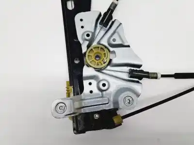 Pezzo di ricambio per auto di seconda mano alzacristalli anteriore sinistro per opel astra j gtc 2.0 16v cdti riferimenti oem iam 13260143  