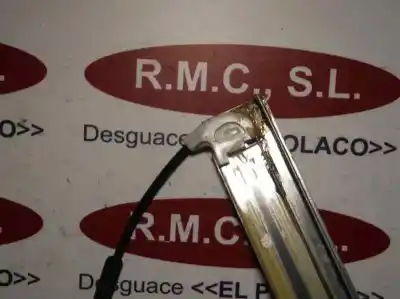 Second-hand car spare part passenger side right window regulator for mazda premacy (cp) td active oem iam references cm010410e  