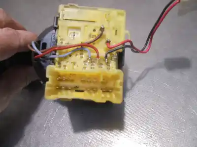 Second-hand car spare part indicator switch for renault clio iv life oem iam references 255675887r  