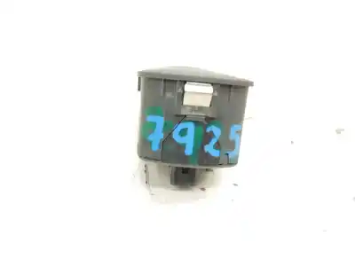 Pezzo di ricambio per auto di seconda mano interruttore alzacristalli anteriore destro per opel corsa d 1.4 lpg (l08.l68) riferimenti oem iam 13189333  