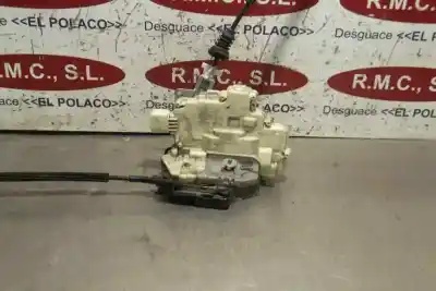 Second-hand car spare part LEFT FRONT DOOR LOCK for VOLKSWAGEN PASSAT B6 (3C2)  OEM IAM references   