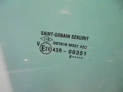 Second-hand car spare part rear right glass window for dacia duster adventure 4x4 oem iam references   