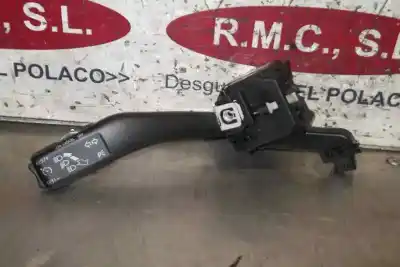 Pezzo di ricambio per auto di seconda mano Controllo Intermittente per SEAT LEON (1P1) 1.9 TDI Riferimenti OEM IAM 1K0953513G  