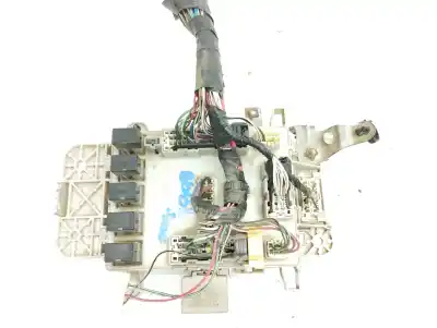 Second-hand car spare part fuse box unit for toyota rav4 (a2) 1zzfe oem iam references   