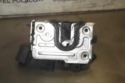 Second-hand car spare part left front door lock for dacia duster iii 1.0 i oem iam references   