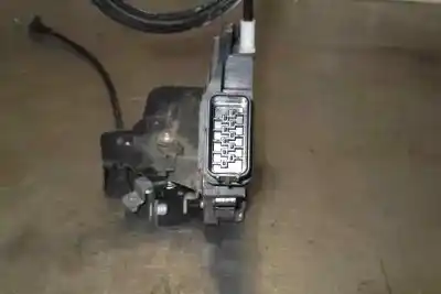 Pezzo di ricambio per auto di seconda mano serratura porta anteriore destra per ford focus ii sedán (db_, fch, dh) 1.6 tdci riferimenti oem iam 3m5ar21812ak  