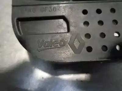 Pezzo di ricambio per auto di seconda mano maniglia esterna posteriore destra per renault fluence k9k j8 riferimenti oem iam 806060041  