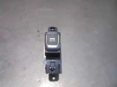 Peça sobressalente para automóvel em segunda mão Botão / Interruptor Elevador Vidro Traseiro Esquerdo por KIA CARENS (RP) D4FD Referências OEM IAM   